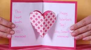 Cách làm thiệp 3d valentine có hình trái tim bên trong 23