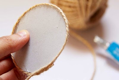 Cách làm móc khóa hình mũ bằng dây thừng 27 Cách làm móc khóa hình mũ bằng dây thừng