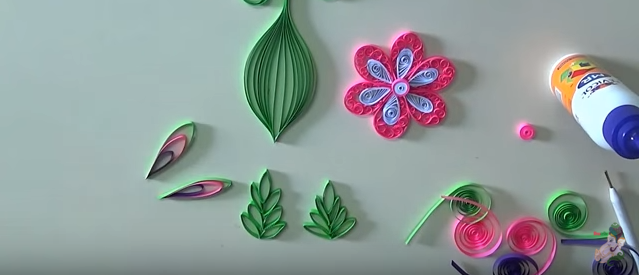 Làm thiệp độc đáo theo phong cách Quilling