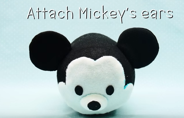 Làm chuột Mickey – vịt Donald – chú chó Goofy và cún Pluto nhồi bông